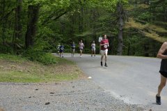 race-around-the-lake-2024-runners-0109